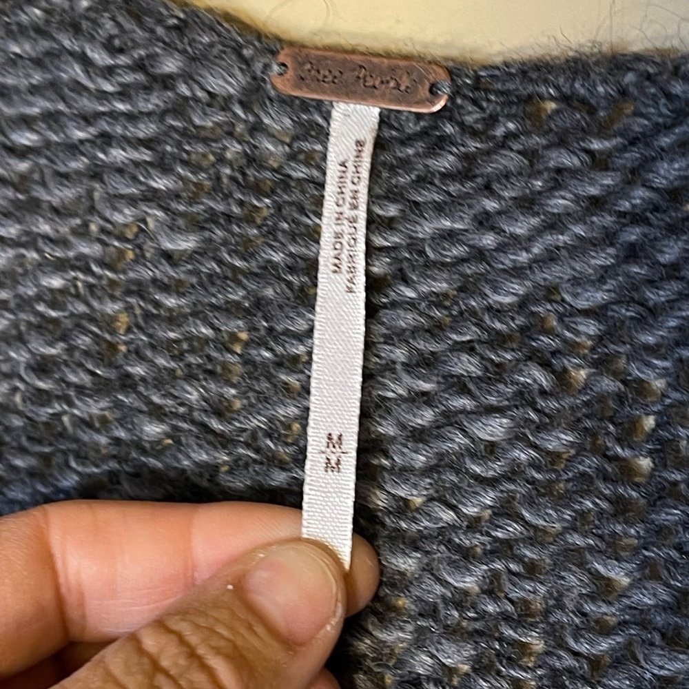 Free People Gray Knit Sweater with Patterned Hem - Picture 5 of 7